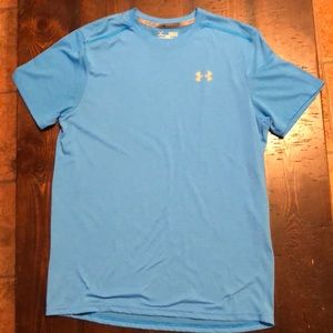 Men’s UnderArmour RUN DRI-FIT shirt, size M
